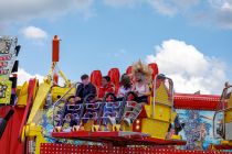 X-Force (Klinge) - Fahrgeschäft auf der Kirmes - Nomma huuuiiiii.... • © ummeteck.de - Christian Schön