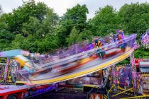  Die kleinen Gondeln drehen sich übrigens mit einer Geschwindigkeit von maximal 23 Umdrehungen pro Minute. Also nur bedingt familientauglich das Ganze.  • © ummeteck.de - Christian Schön
