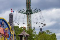 Aschaffenburger Volksfest 2023 - Jules Verne Tower - In 70 Metern Höhe um die Welt: der Jules Verne Tower. • © kirmesecke.de - Schön