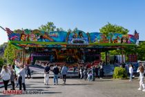 Hier haben wir Beach-Party auf der Schützenfestkirmes in Bergneustadt gesehen. • © ummet-eck.de - Silke Schön