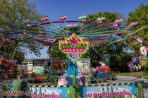 Hier haben wir den Flying Swing auf der [e:12582::Schützenfest-Kirmes 2023 in Radevormwald:] gesehen. • © ummet-eck.de - Christian Schön