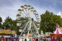 Volksfest Freising 2023 - Bilder - Das Pop Art Wheel in Freising. • © kirmesecke.de - Christian Schön