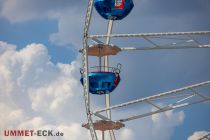 Ostseestern 2 (Gormanns) - Riesenrad - Bilder 2023 - 26 Gondeln hängen am Riesenrad.  • © ummet-eck.de - Schön