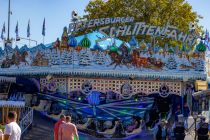 Petersburger Schlittenfahrt auf dem Cannstatter Volksfest 2023 in Stuttgart. • © ummet-eck.de / kirmesecke.de