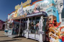 Das Venezia Labyrinth des Schaustellers Alexander Schramm aus Frankfurt a.M. ist ein Laufgeschäft, welches Dir bestimmt schon einmal auf einer Kirmes begegnet ist.
 • © ummet-eck.de / kirmesecke.de