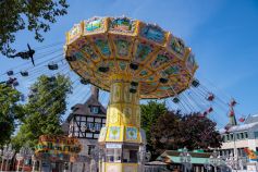 Hansteins Wellenflug auf der Mendener Pfingstkirmes 2023. • © ummet-eck.de - Schön