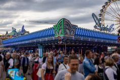 Autoscooter von Distel auf dem Herbstfest 2023 in Rosenheim. • © kirmesecke.de