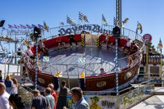 Die Bayernwippe von Schultz auf dem Karpfhamer Volksfest 2023 • © kirmesecke.de