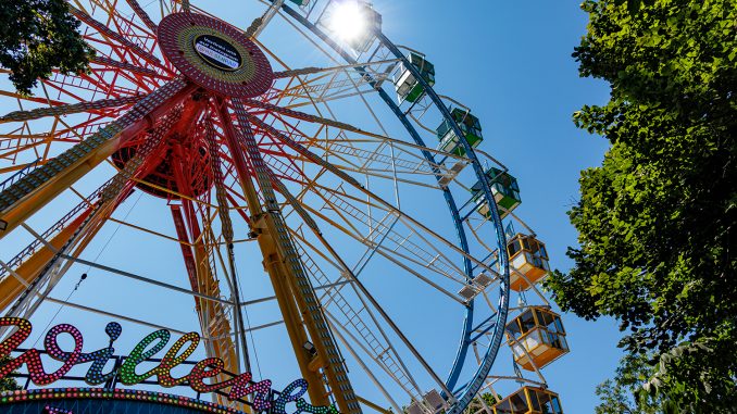 Eine schöne Aussicht aus dem Riesenrad von Willenborg. // Foto: kirmesecke.de